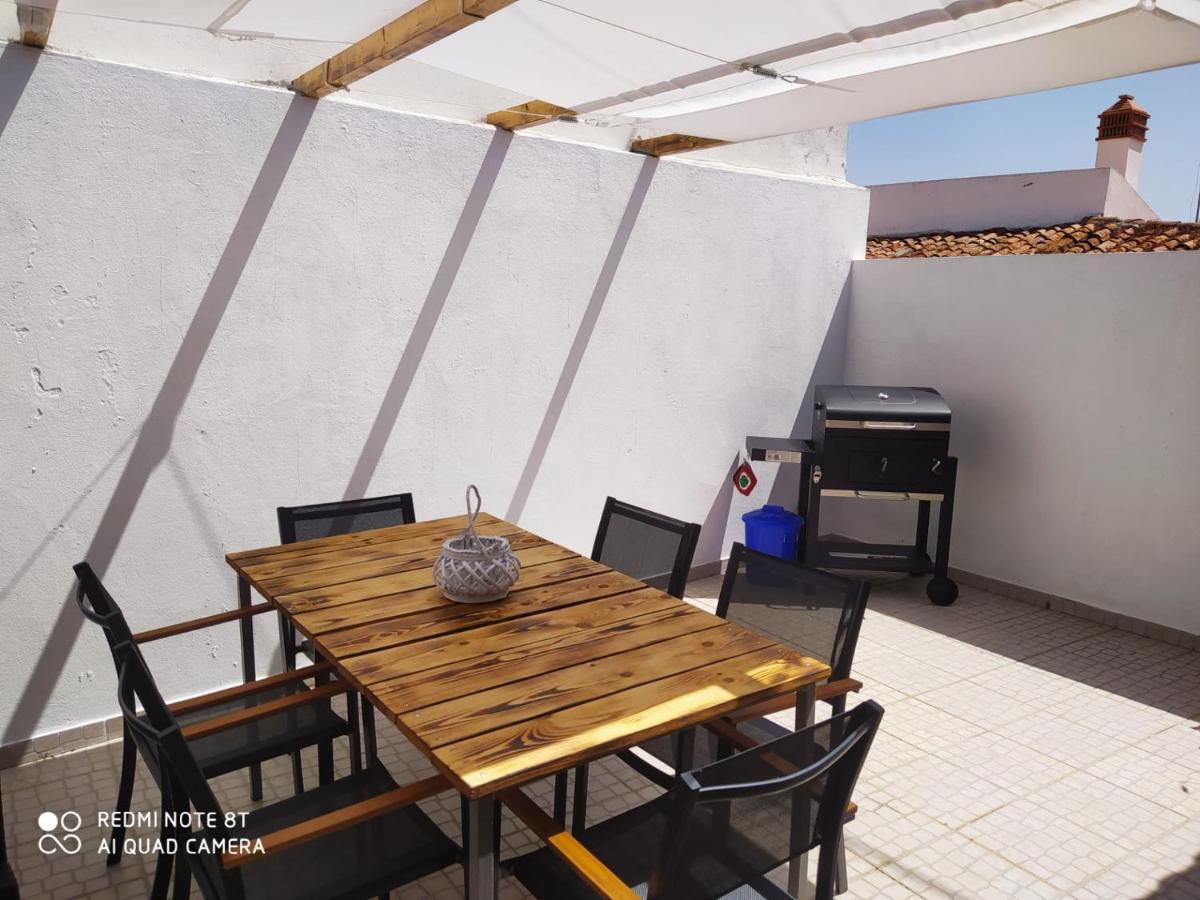 Casa Da Avo Mina Villa แมร์โตลา ภายนอก รูปภาพ